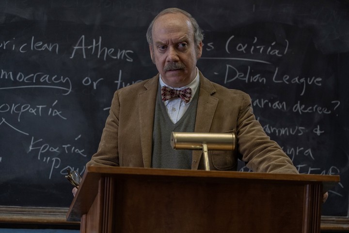 Paul Giamatti en un momento de "Los que quedan" ("The Holdovers"), de su amigo Alexander Payne.