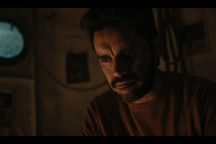 Atormentado. En "El sabor del silencio", Gonzalo Heredia es un chef que se ve envuelto en un crimen complejo.