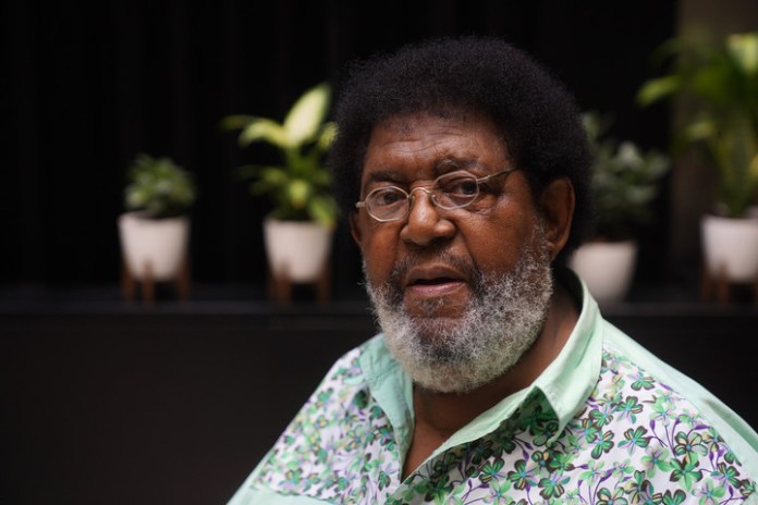 El Negro Rada. Como método para combatir al racismo, él mismo decidió llamarse de esa manera. Foto: Guillermo Rodríguez Adami