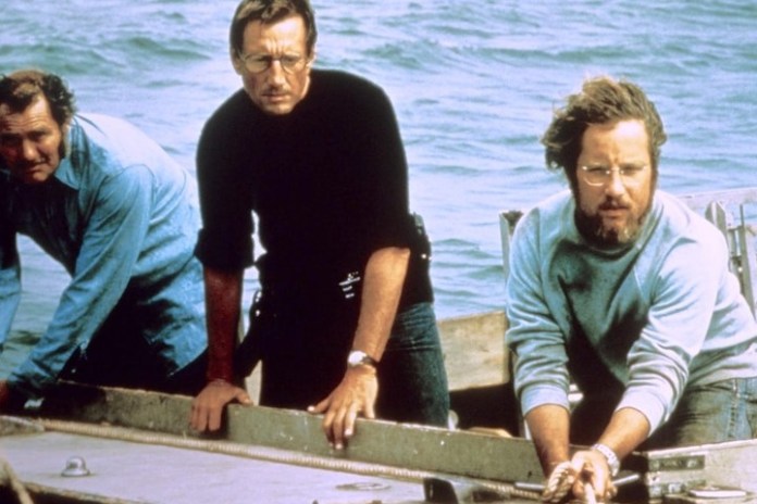 Junto a Robert Shaw (el pescador) y Roy Scheider (el jefe de policía de Amityville). Dreyfuss era el ictiólogo. 