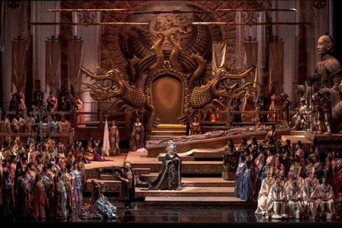 "Turandot", la ópera de Puccini que se verá en el Colón tendrá una puesta magistral, con la idea original y concepción escénica de Roberto Oswald, y la realización de Aníbal Lápiz.