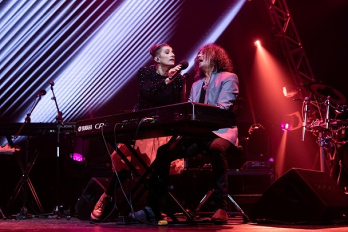 Hilda Lizarazu y Fabián Quintiero en la emotiva versión de "Cinema verité". Foto de prensa gentileza Catalina Orcesi