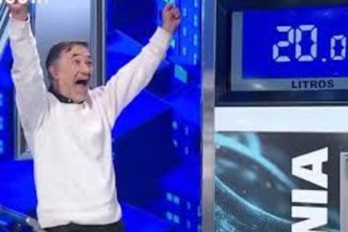 En el segundo escalón del día, un hombre acertó los 20 litros justos.