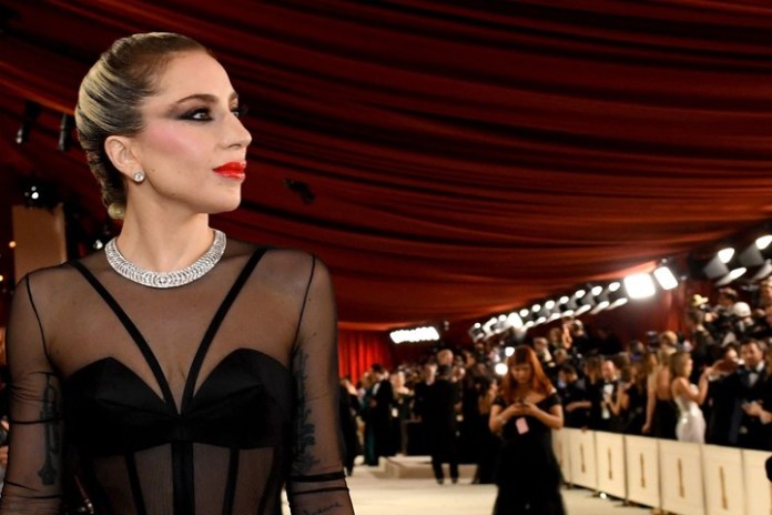 Lady Gaga en la entrega de los Oscar de 2023. Foto: AFP