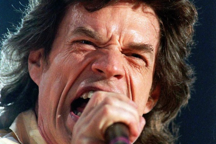 Mick Jagger es como el presidente del directorio de la empresa The Rolling Stones. No se le escapa ninguna decisión. Foto AFP