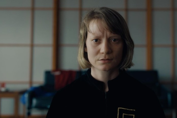 Mia Wasikowska, en el filme de Hausner.