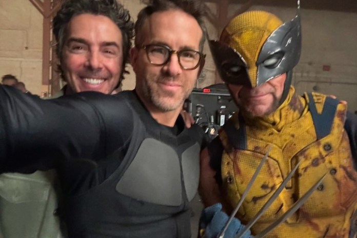 Selfie en el set de rodaje. Prácticamente no usaron pantalla verde, sino que construyeron los escenarios principales del filme.