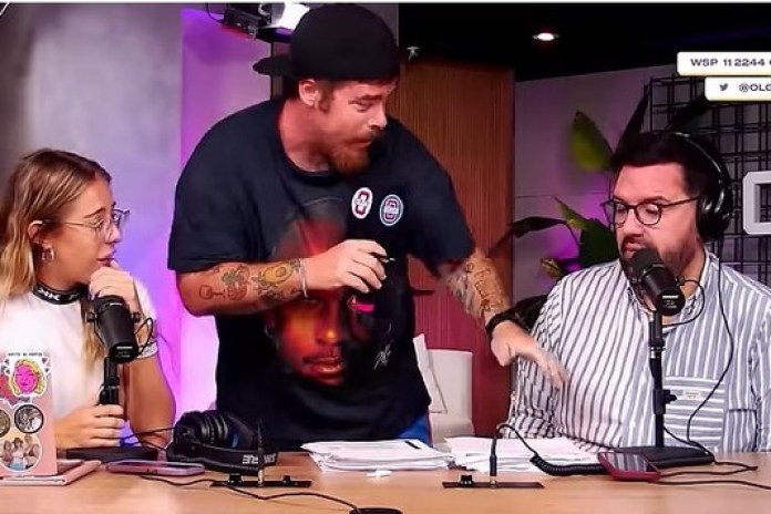 El universo del streaming, otra forma de "radio". Aquí, Olga, con Migue Granados.