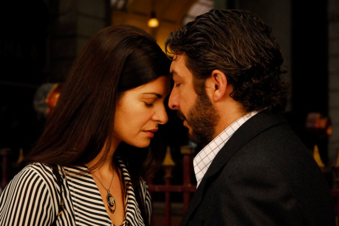 "Uno de los cambios de la novela fue hacer la historia de amor, incorporar a Irene al pasado", cuenta Campanella.