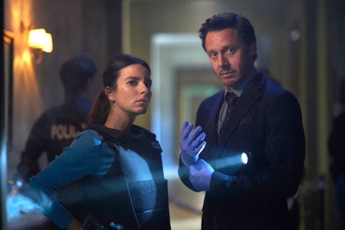 Accardi y Vicuña en una escena de "La voz ausente".