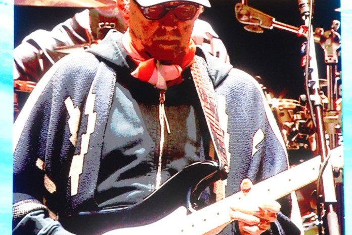 Eric Clapton, a los 79 años en vivo en Vélez, en su cuarta visita al país. Foto: Martin Bonetto