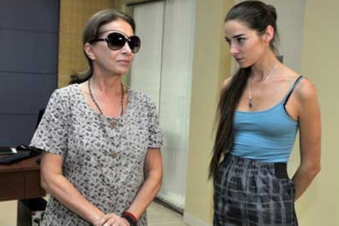 Gracias y Renata, una dupla imbatible en el prime time del 2010. Cumbre de villanas.